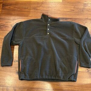 Orvis, men’s leather trimmed fleece quarter snap pullover, like new. Olive.